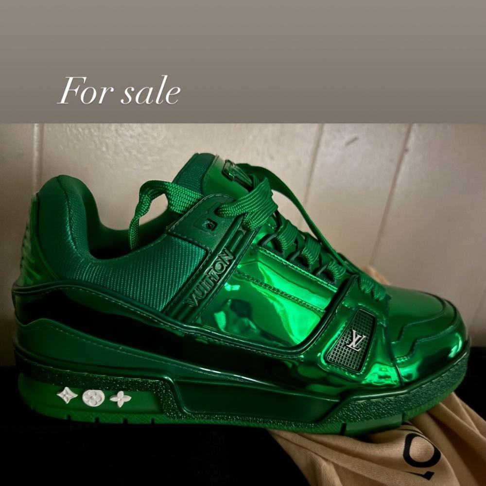Lv sneakers